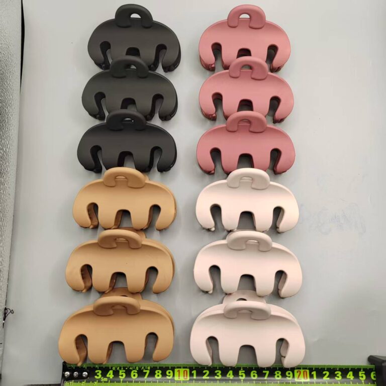 Soft-touch claw clips Soft Rubber Bright Mixed Colors