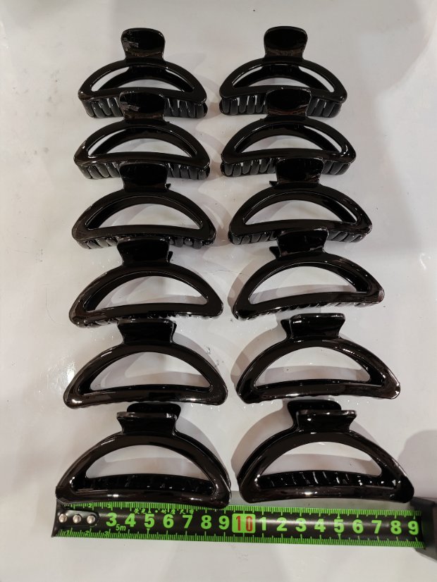 9cm–11cm Glossy Black Claw Clip Glossy Black Hair Claw Clip