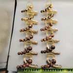 Interlocking five-bead cluster Cross Five-Bead Claw Clip